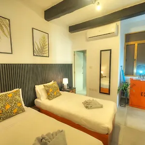 Cozy Flat. Swim 2 Minutes Walk. The Old Mcri1-1 Appartamento La Valletta